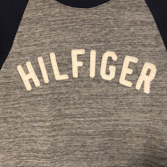 NWOT Long Sleeved Tommy Hilfiger Short Size S - Picture 2 of 7